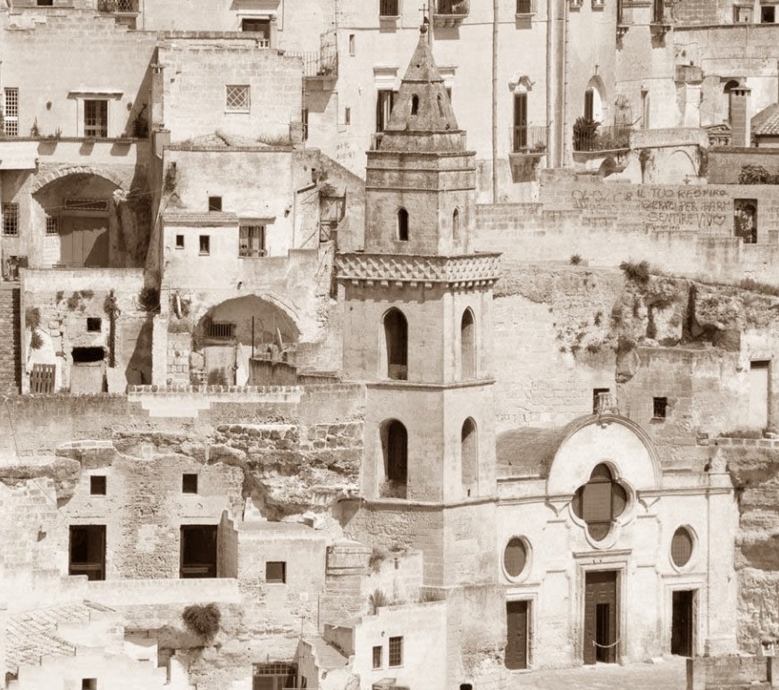 la facciata della chiesa di san pietro barisano