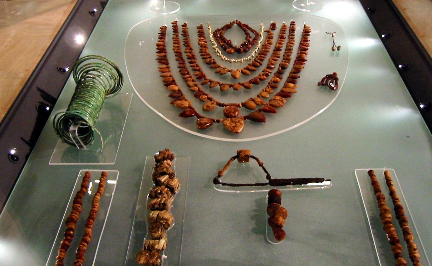 i monili del museo della siritide di policoro