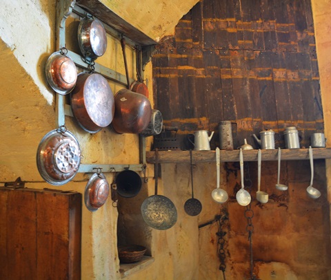 cucina casa tipica matera