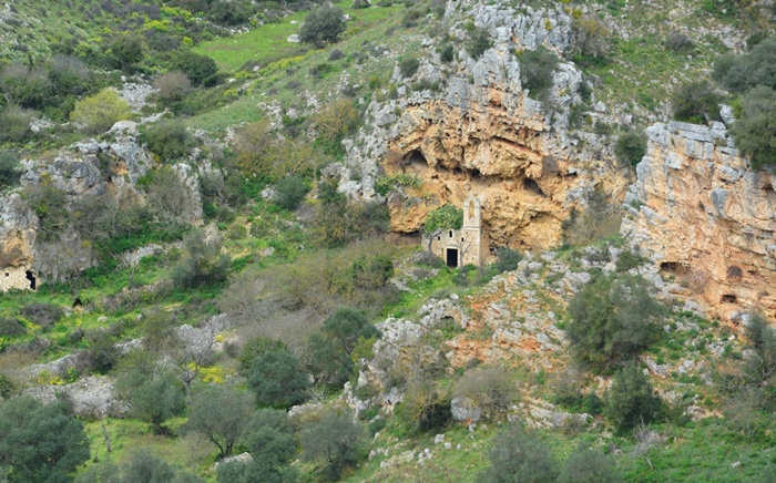 ferragosto trekking a matera tra le chiese rupestri