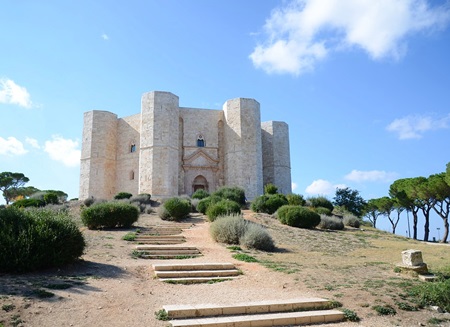 navetta bus matera castel del monte