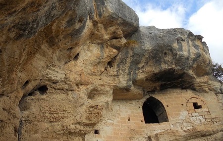 chiesa rupestre San Nicola all'Ofra