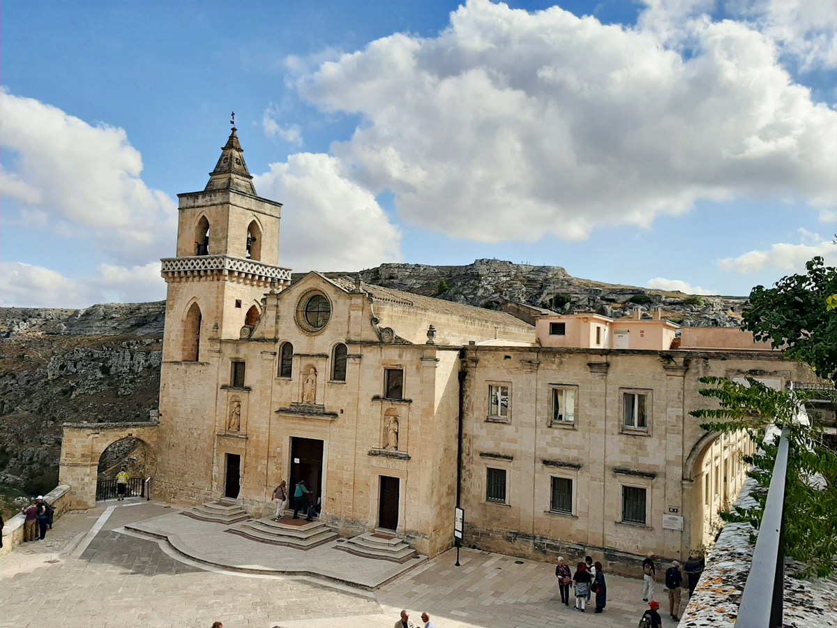 piazza san pietro matera