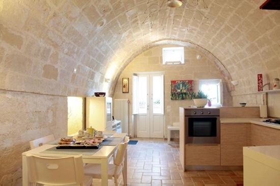 la conchiglia nei sassi