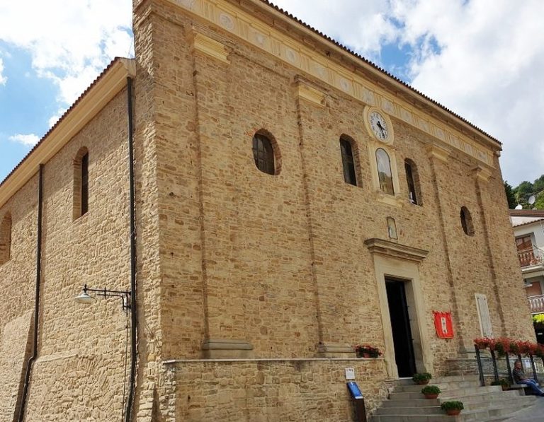 chiesa madre castelmezzano