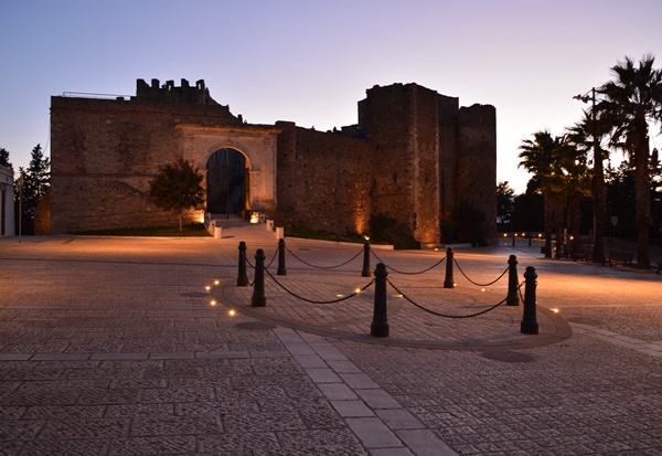 castello del malconsiglio di sera