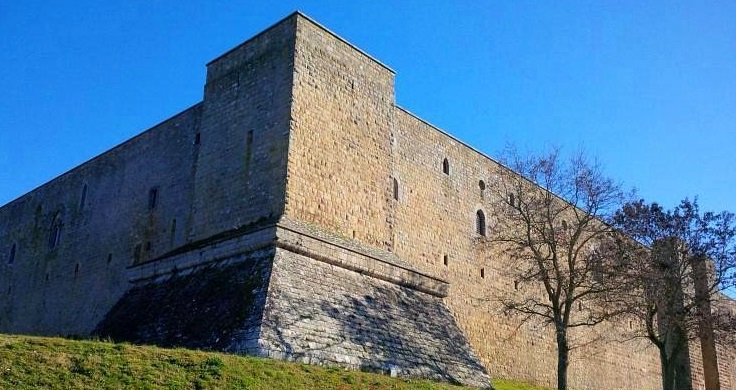 castel lagopesole