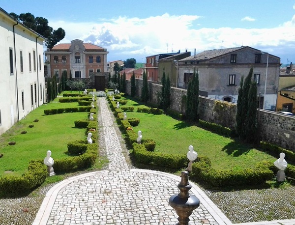 palazzo vescovile melfi