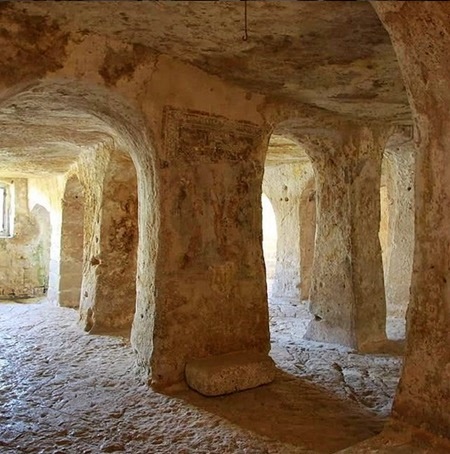 itinerari e tour matera a piedi nei Sassi