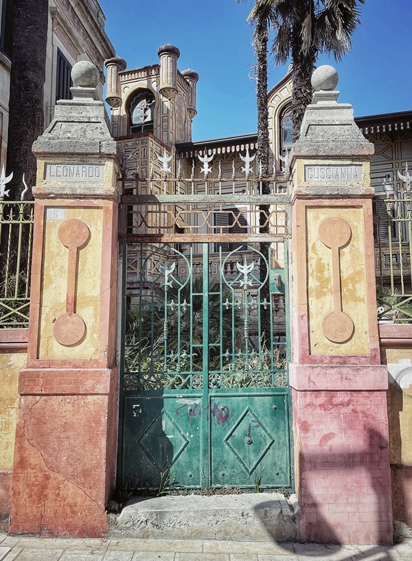 cancello villa cuscianna