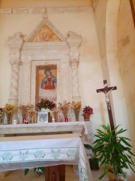 altare della Chiesa Annunziatella di Matera