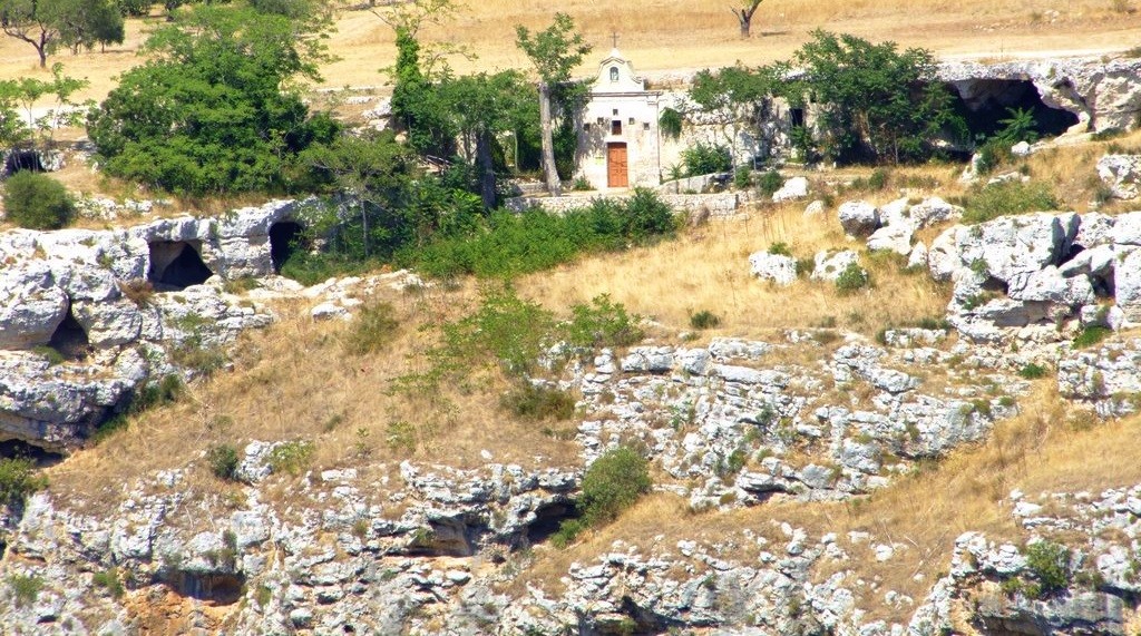 chiesa rupestre madonna delle vergini